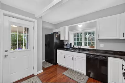 8 Albert Dr, Millville, MA 01529 - Photo 6