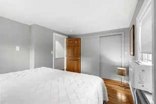 90 Village St, Marblehead, MA 01945 - Photo 10