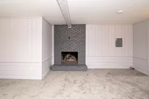 595 Main St, Acushnet, MA 02743 - Photo 16