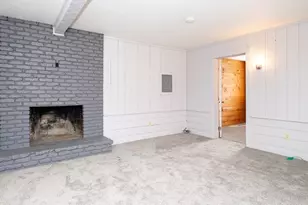 595 Main St, Acushnet, MA 02743 - Photo 12