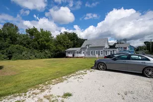 595 Main St, Acushnet, MA 02743 - Photo 36
