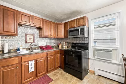 17 Regan St, Gardner, MA 01440 - Photo 8