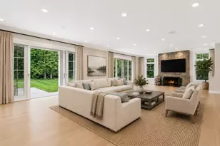 250 Country Dr, Weston, MA 02493 - Photo 4