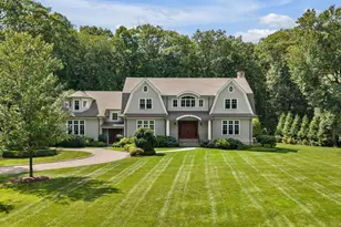 250 Country Dr, Weston, MA 02493 - Photo 2