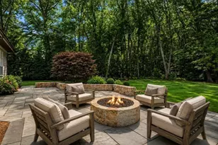 250 Country Dr, Weston, MA 02493 - Photo 32