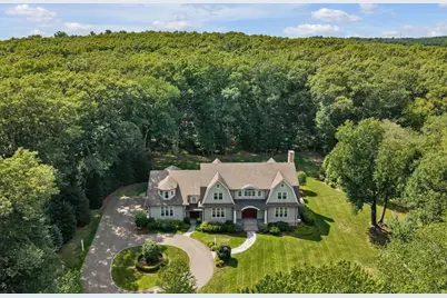 250 Country Drive, Weston, MA 02493 - Photo 2
