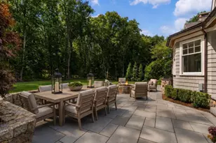 250 Country Dr, Weston, MA 02493 - Photo 32