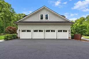 250 Country Dr, Weston, MA 02493 - Photo 30