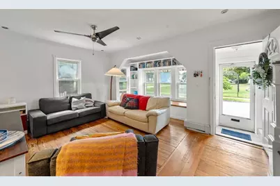 92 Allison St, Newton, MA 02458 - Photo 12