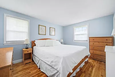 592 Pond St, Franklin, MA 02038 - Photo 14