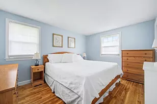 592 Pond St, Franklin, MA 02038 - Photo 14