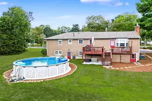 592 Pond St, Franklin, MA 02038 - Photo 32