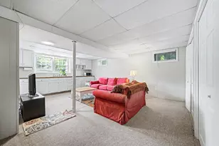 592 Pond St, Franklin, MA 02038 - Photo 20