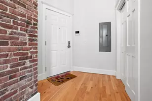 52 Sanborn St, Reading, MA 01867 - Photo 6