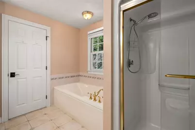 6 Perennial Ln, Hampden, MA 01036 - Photo 20