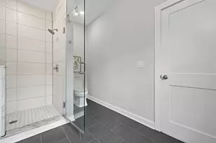 9 Upham Ave, Boston, MA 02125 - Photo 14