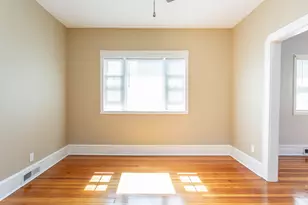 2714 Riverside Ave, Somerset, MA 02726 - Photo 12