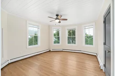 730 Hale St #2R, Beverly, MA 01915 - Photo 8