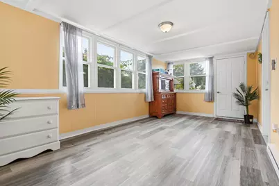 4 Monroe St, Lawrence, MA 01843 - Photo 16