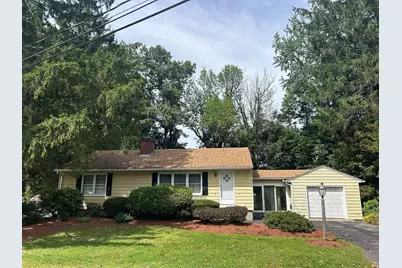 4 Eagle Ln, Paxton, MA 01612 - Photo 1