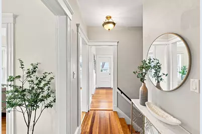 11 Lloyd Rd #11, Watertown, MA 02472 - Photo 2