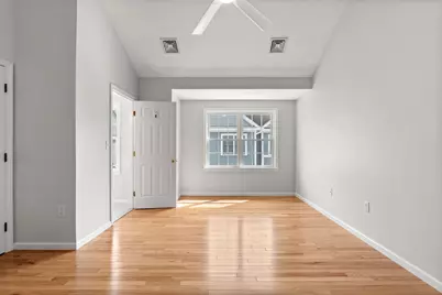 201 Main St #2, Woburn, MA 01801 - Photo 22