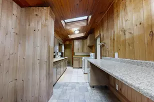 764 Lexington St, Waltham, MA 02452 - Photo 10