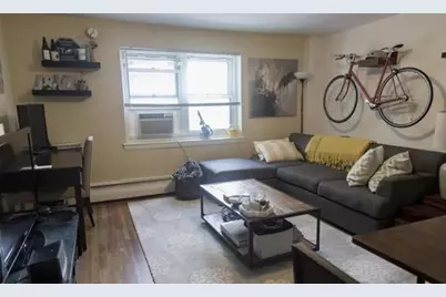 85 Chestnut St #1, Brookline, MA 02445 - Photo 2