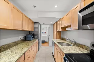351 Marlborough St, Boston, MA 02115 - Photo 12