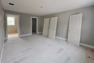 47 N Main St, Freetown, MA 02702 - Photo 22