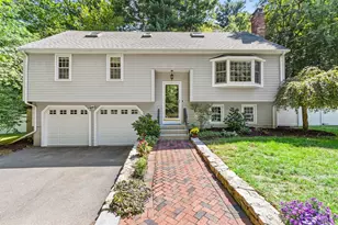13 Annabel Ln, Franklin, MA 02038 - Photo 2
