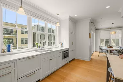 38 P St #1, Boston, MA 02127 - Photo 10