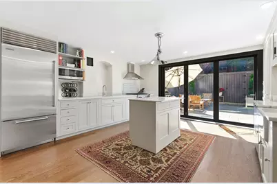 2 Pelham Ter, Boston, MA 02118 - Photo 2