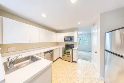49 Bishops Forest Dr #49, Waltham, MA 02452 - Photo 6