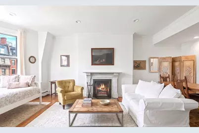 277 Beacon St #4A, Boston, MA 02116 - Photo 2