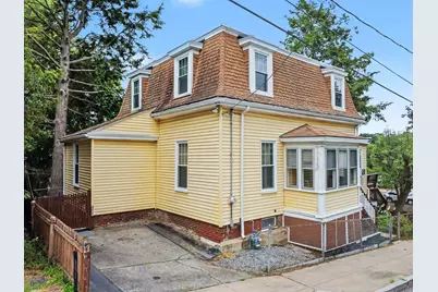 9 Varnum Street, Haverhill, MA 01835 - Photo 2