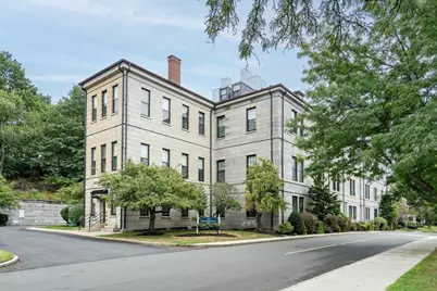 100 Commandants Way #107, Chelsea, MA 02150 - Photo 2
