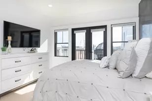331 Chelsea St, Boston, MA 02128 - Photo 8