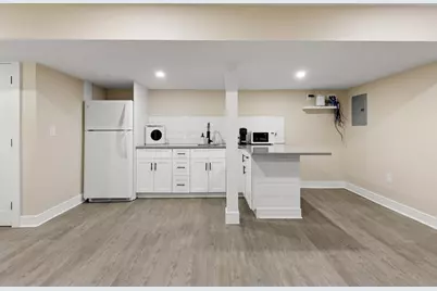 8 Jonathan Road, Burlington, MA 01803 - Photo 36