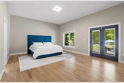 8 Jonathan Road, Burlington, MA 01803 - Photo 18