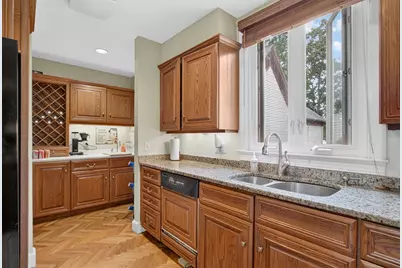 141 Chestnut St, Gardner, MA 01440 - Photo 8