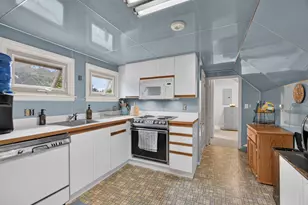 141 Chestnut St, Gardner, MA 01440 - Photo 42