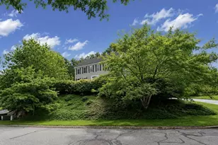 5 Bay Farm Ln, Grafton, MA 01560 - Photo 4