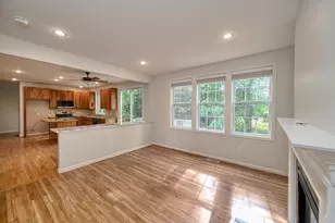 5 Bay Farm Ln, Grafton, MA 01560 - Photo 10
