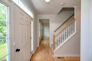 5 Bay Farm Ln, Grafton, MA 01560 - Photo 14