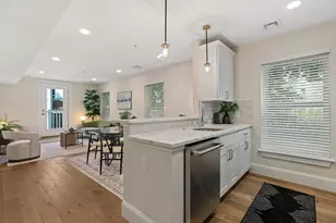 29 Ward St, Boston, MA 02127 - Photo 8