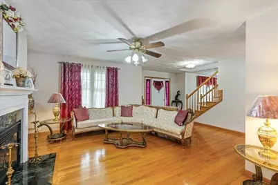 8 Hunter Ave, Methuen, MA 01844 - Photo 4