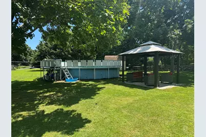 49 Bakerville Rd, Dartmouth, MA 02748 - Photo 4