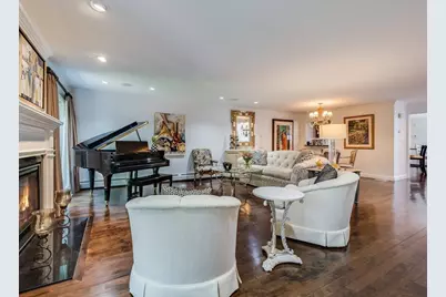 439C Dedham Street #C, Newton, MA 02459 - Photo 4