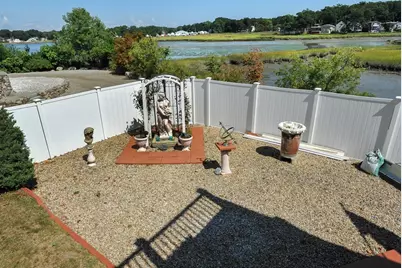 5 Seminole Ave, Weymouth, MA 02188 - Photo 8